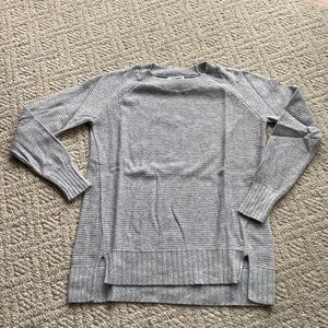 Old Navy Sweater